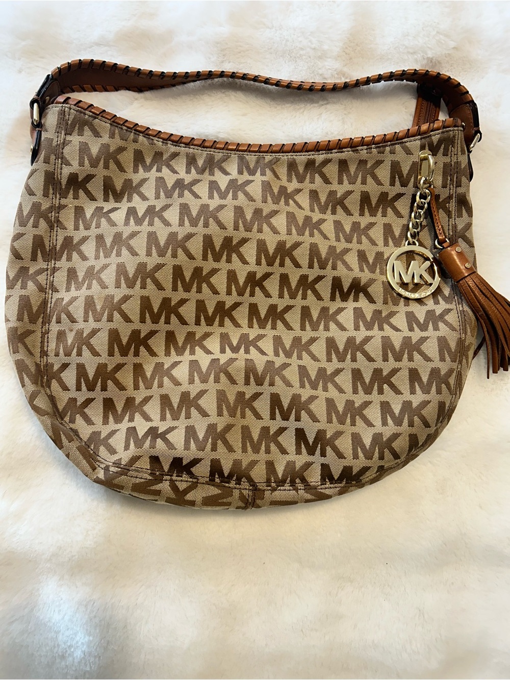 Michael Kors Bennet Large Signature Jacquard Hobo Bag - Beige/Brown
